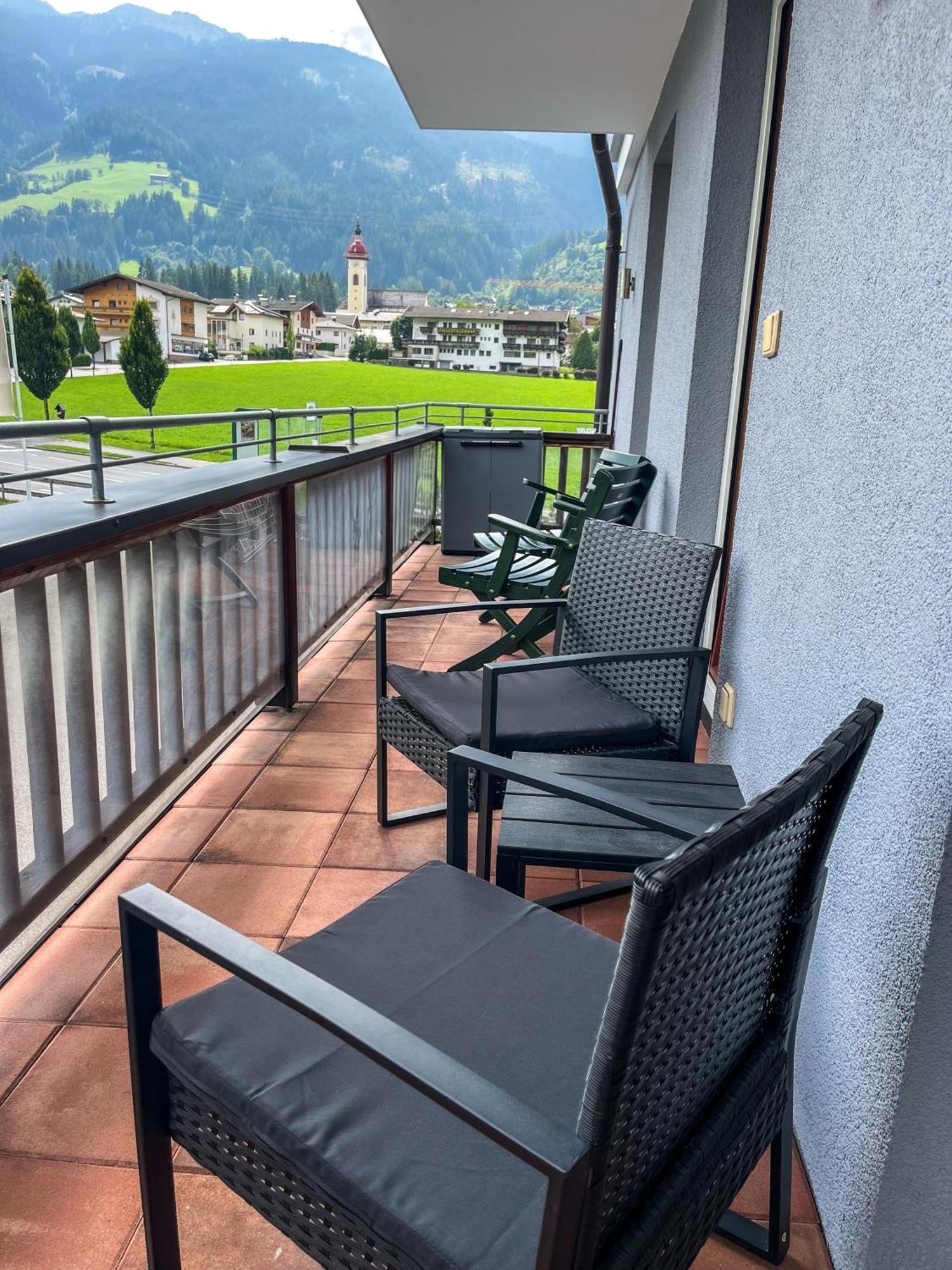 Apart Hartl Ried im Zillertal Exteriör bild